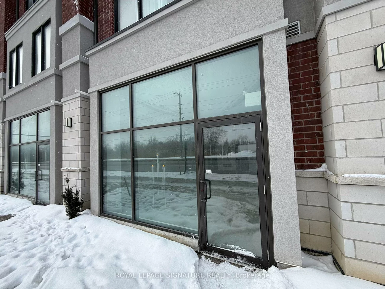 200, Dissette, Bradford, Bradford West Gwillimbury