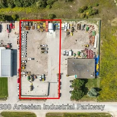 200, Artesian Ind, Bradford, Bradford West Gwillimbury