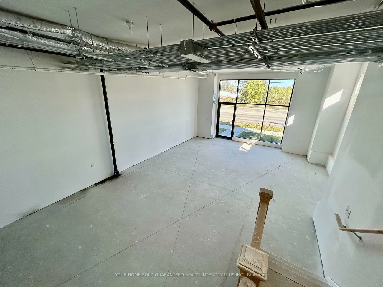 200, Dissette, Bradford, Bradford West Gwillimbury