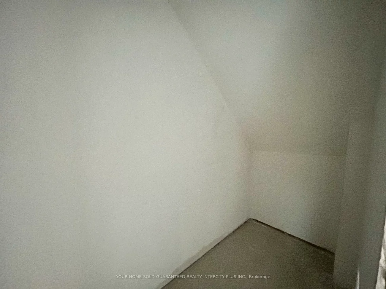 200, Dissette, Bradford, Bradford West Gwillimbury