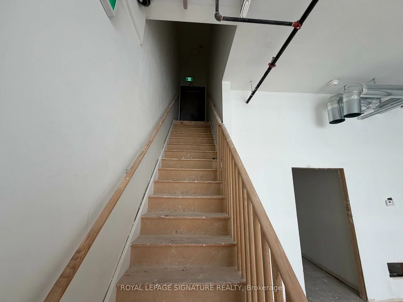 200, Dissette, Bradford, Bradford West Gwillimbury