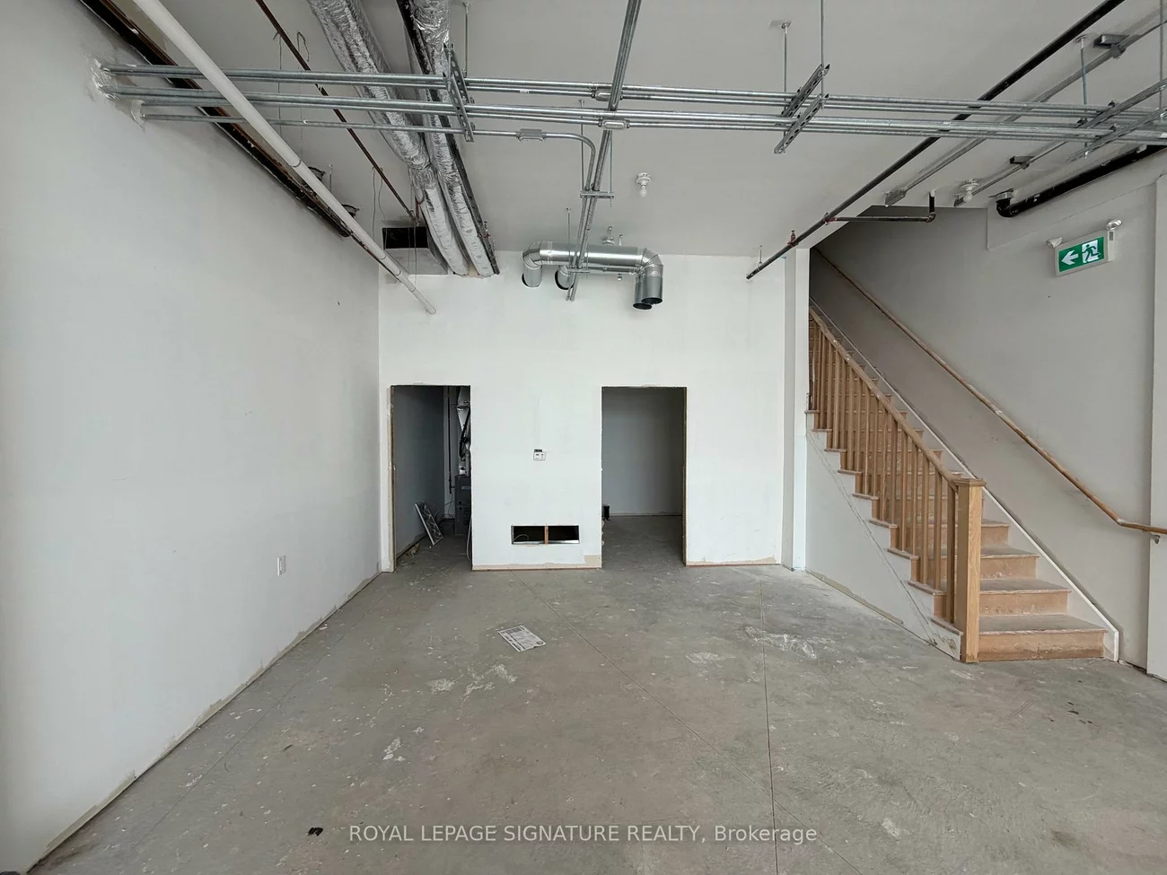 200, Dissette, Bradford, Bradford West Gwillimbury