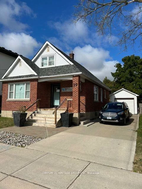 39, John, Bradford, Bradford West Gwillimbury