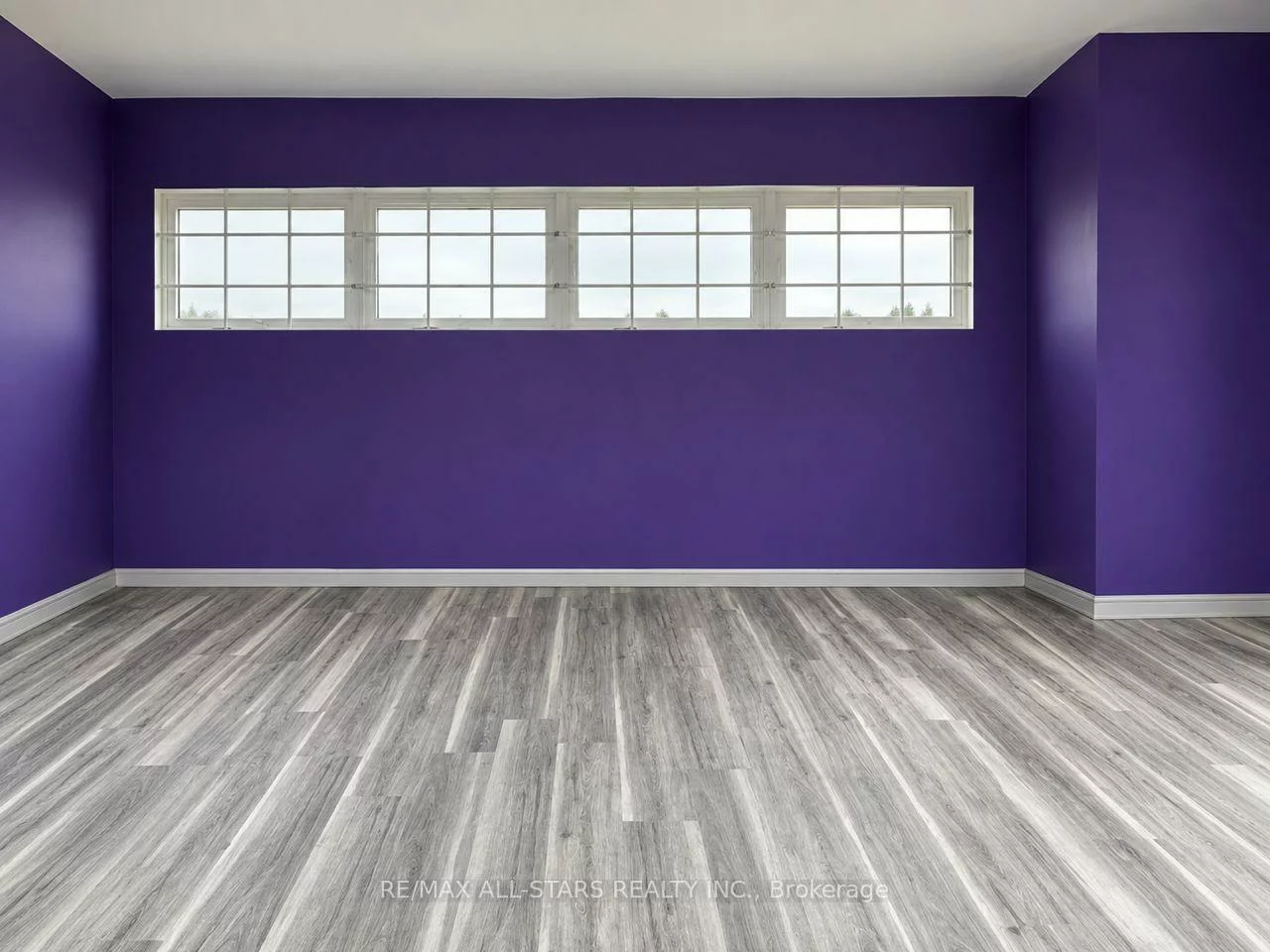 220, Dissette, Bradford, Bradford West Gwillimbury