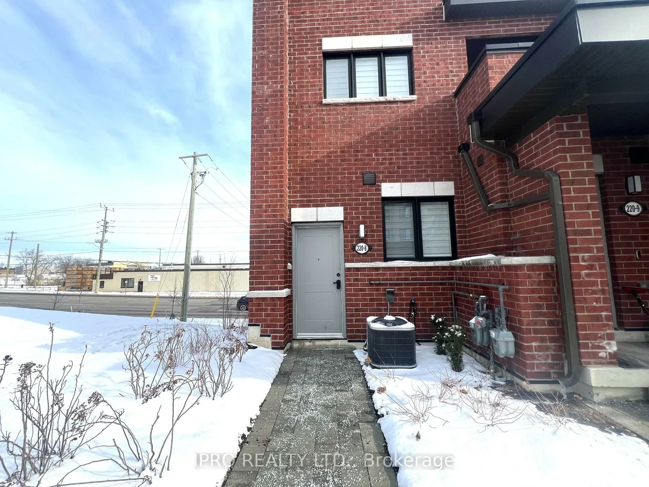 220, Dissette, Bradford, Bradford West Gwillimbury