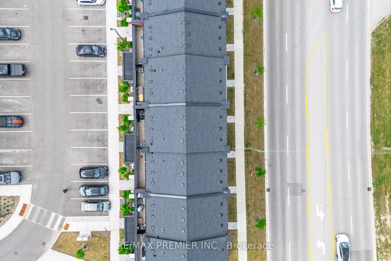 200, Dissette, Bradford, Bradford West Gwillimbury
