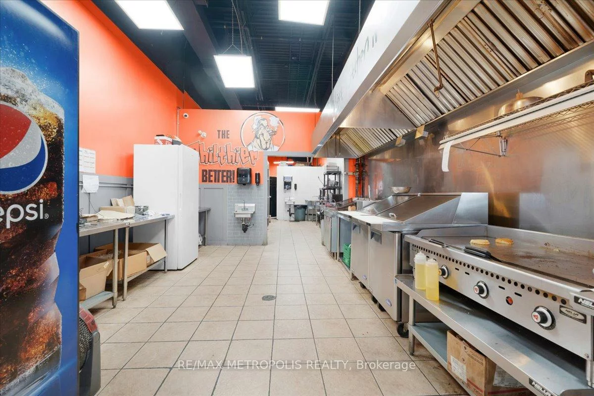 450, Holland, Bradford, Bradford West Gwillimbury