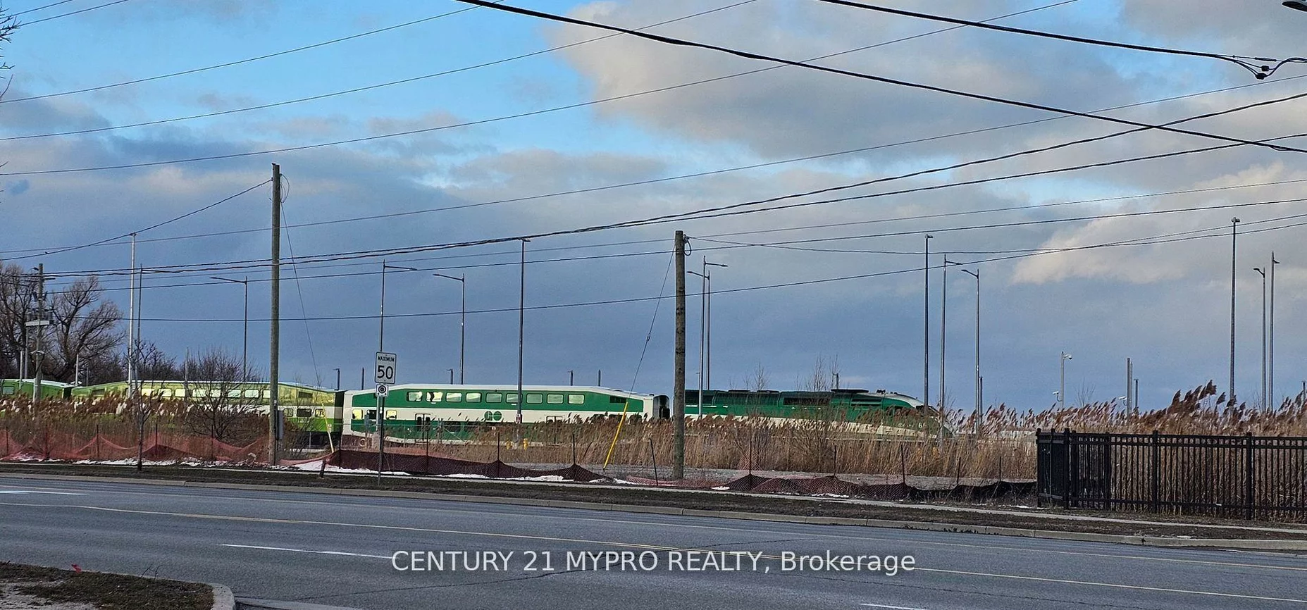 220, Dissette, Bradford, Bradford West Gwillimbury