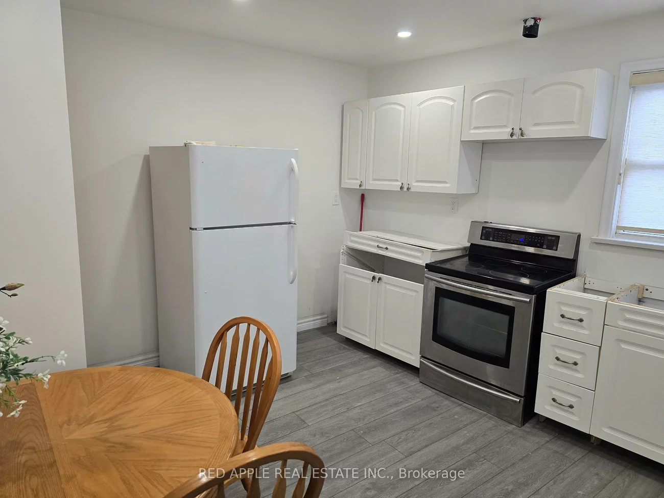 5, Holland, Bradford, Bradford West Gwillimbury
