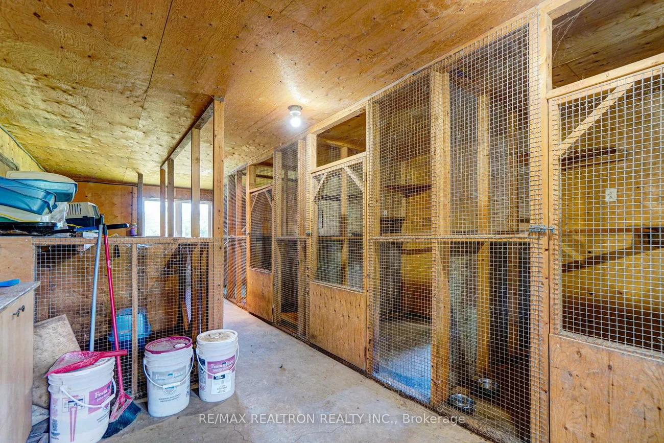 3930, Yonge, Rural Bradford West Gwillimbury, Bradford West Gwillimbury