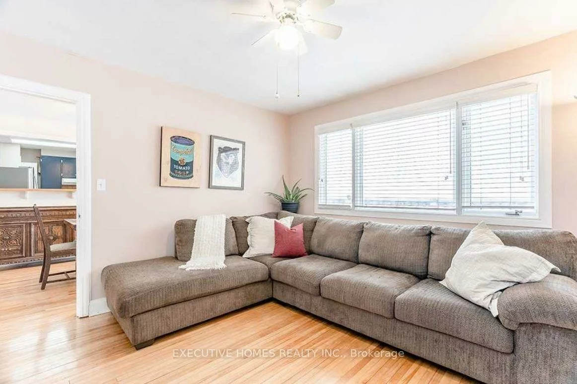 136, John, Bradford, Bradford West Gwillimbury