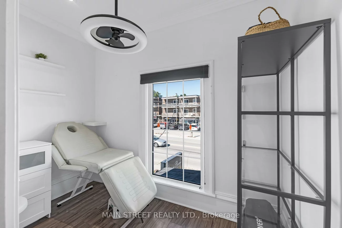 92, Holland, Bradford, Bradford West Gwillimbury