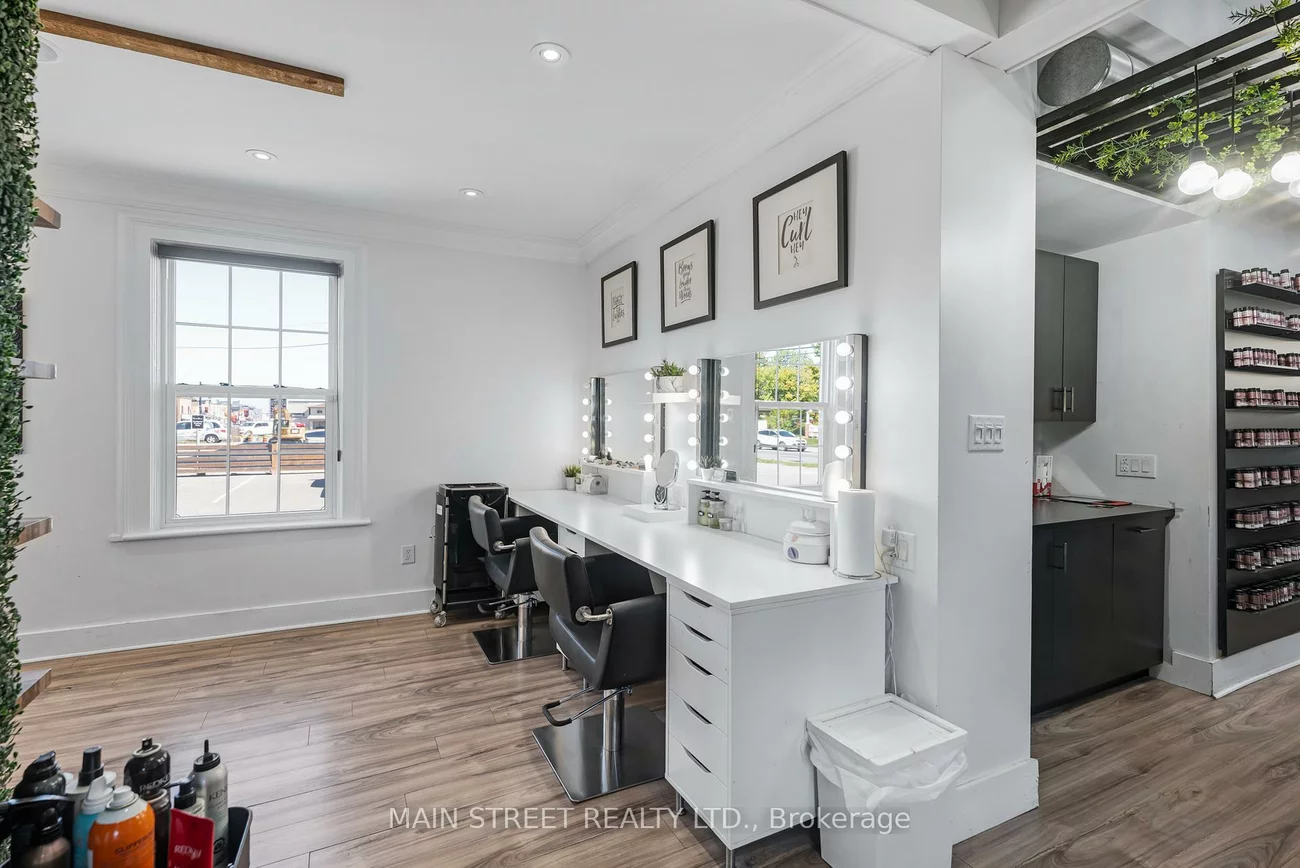 92, Holland, Bradford, Bradford West Gwillimbury