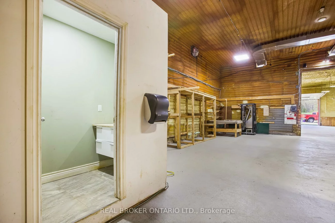 1153, Canal, Bradford, Bradford West Gwillimbury