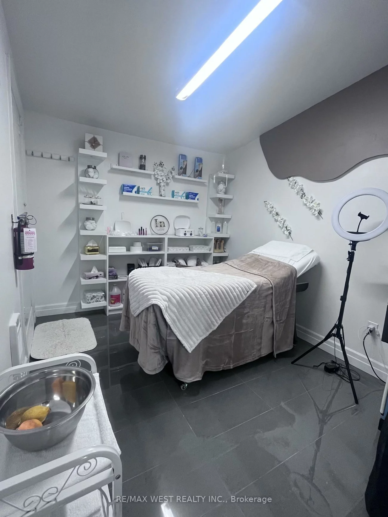 5, Holland, Bradford, Bradford West Gwillimbury