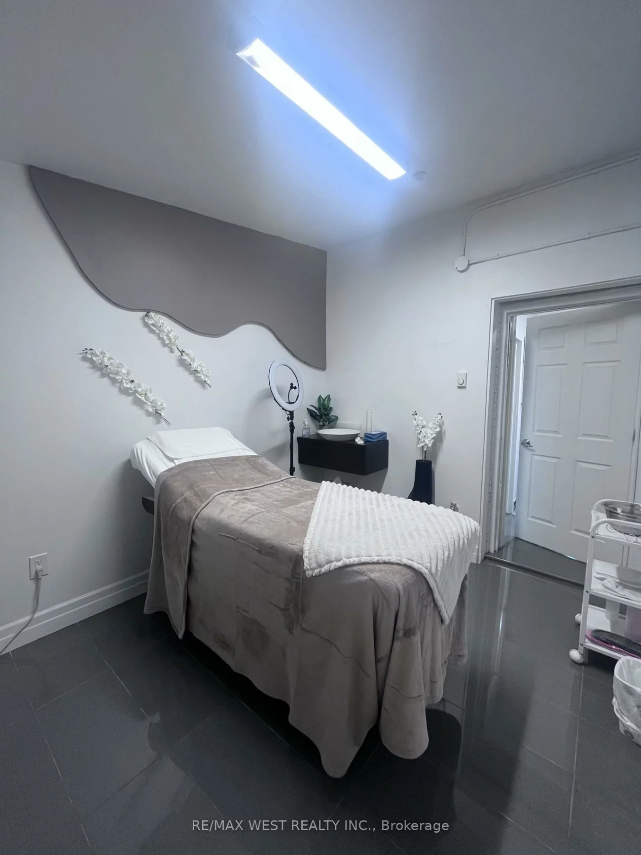 5, Holland, Bradford, Bradford West Gwillimbury