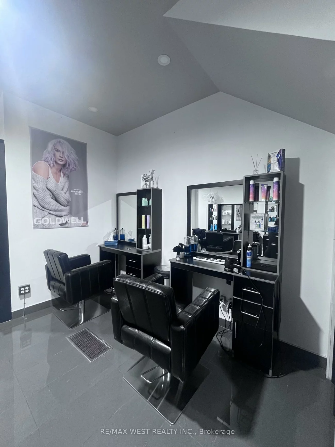 5, Holland, Bradford, Bradford West Gwillimbury