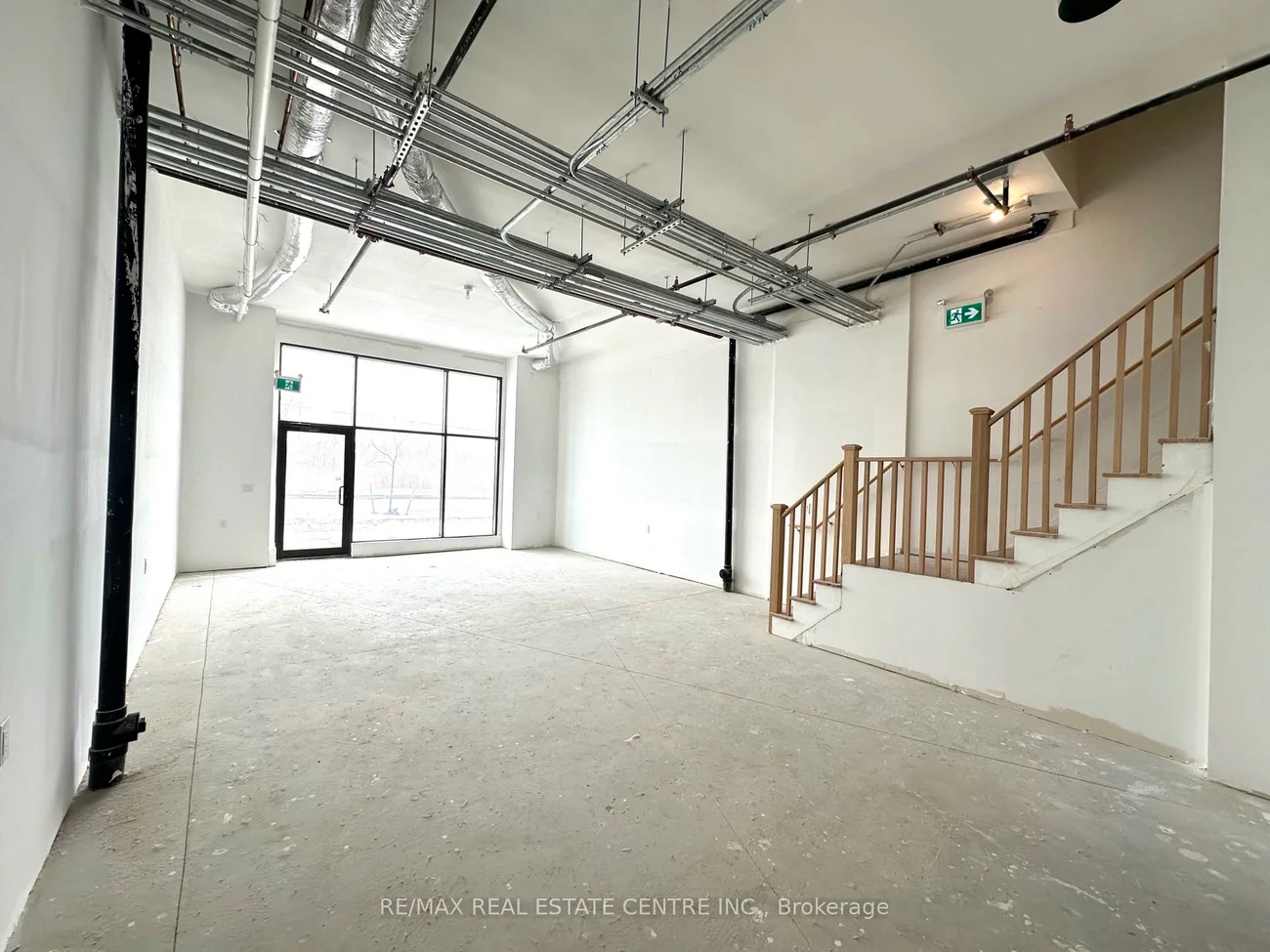 200, Dissette, Bradford, Bradford West Gwillimbury