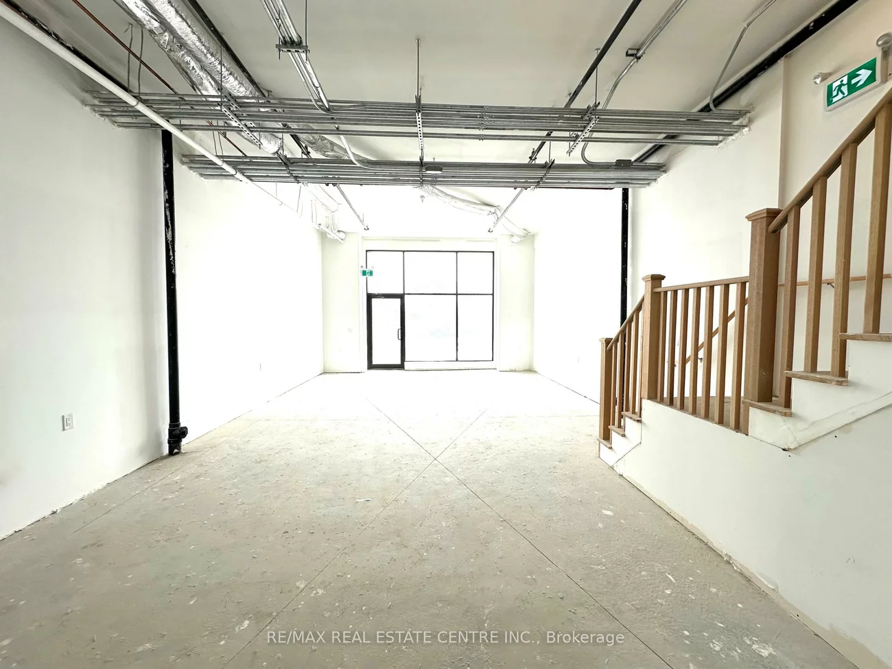 200, Dissette, Bradford, Bradford West Gwillimbury