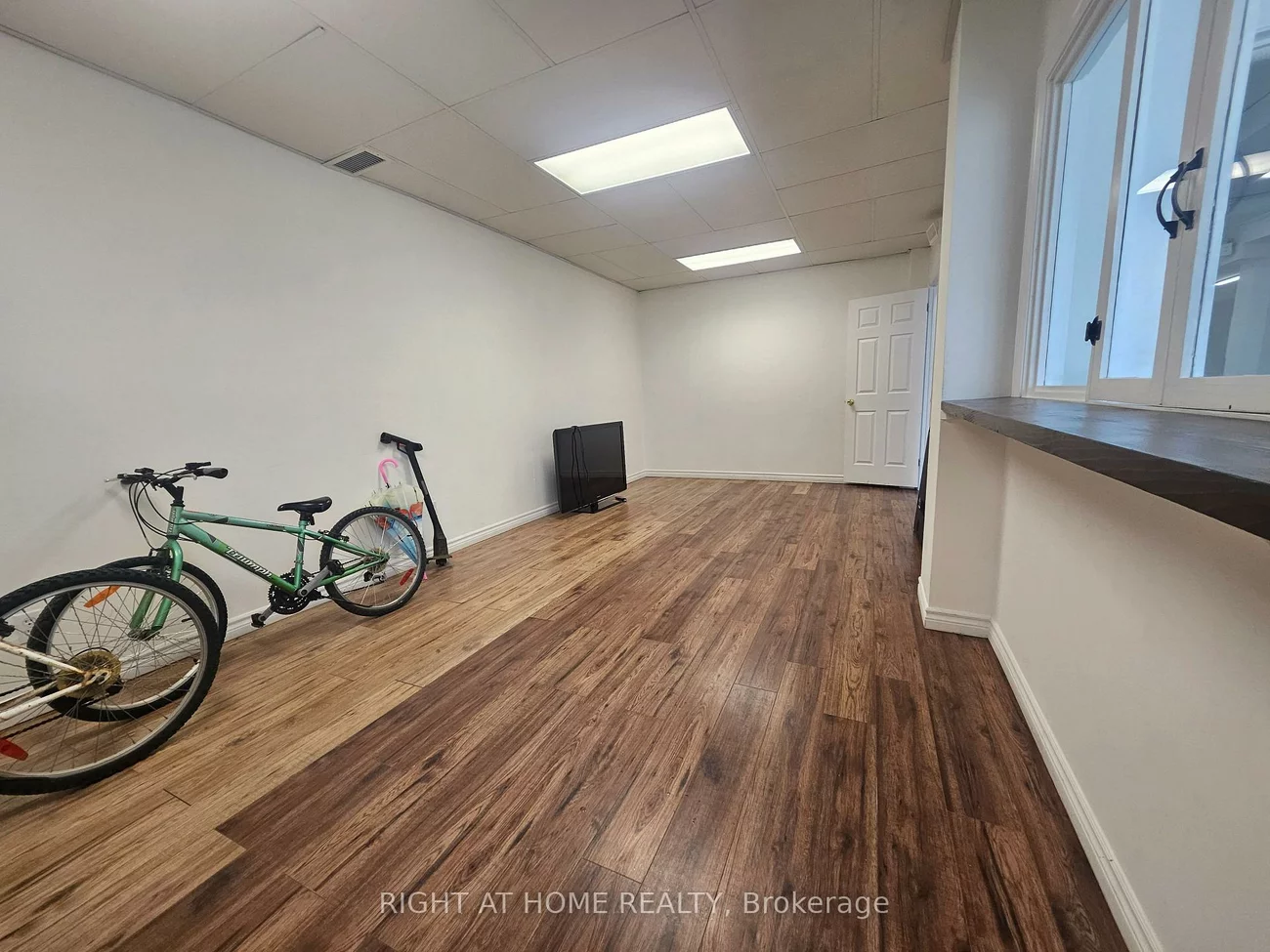 17, Barrie, Bradford, Bradford West Gwillimbury