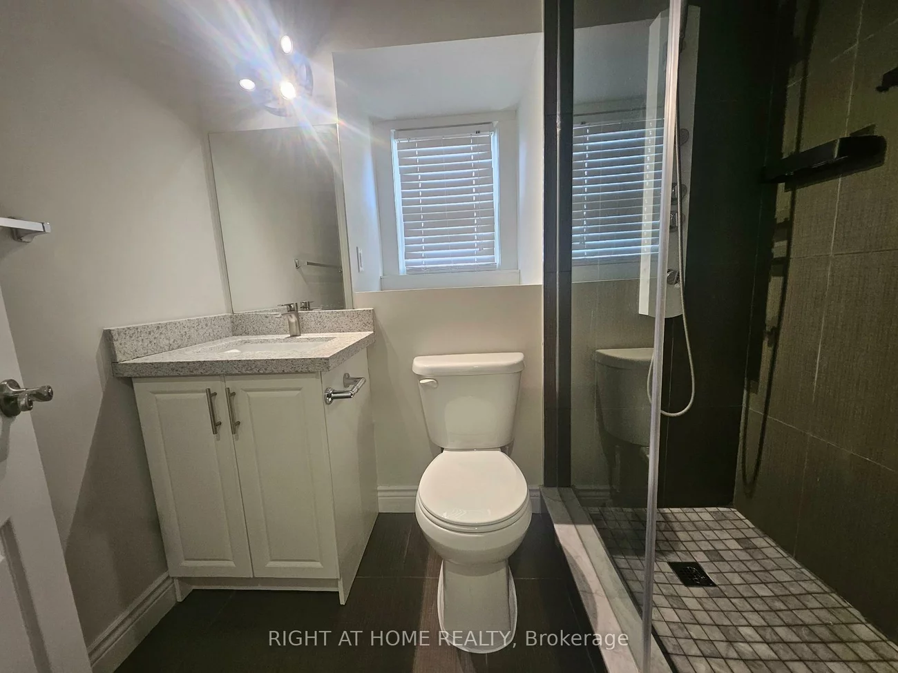 17, Barrie, Bradford, Bradford West Gwillimbury