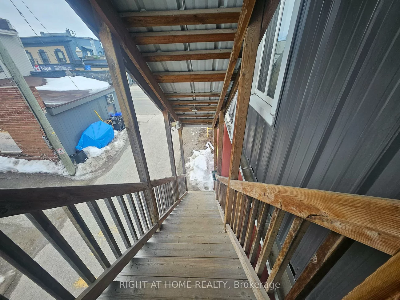 17, Barrie, Bradford, Bradford West Gwillimbury