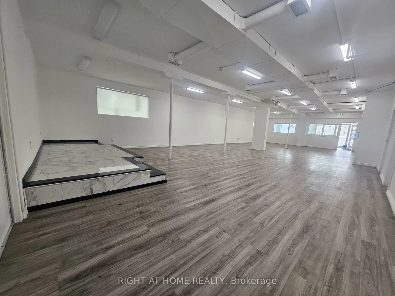 17, Barrie, Bradford, Bradford West Gwillimbury