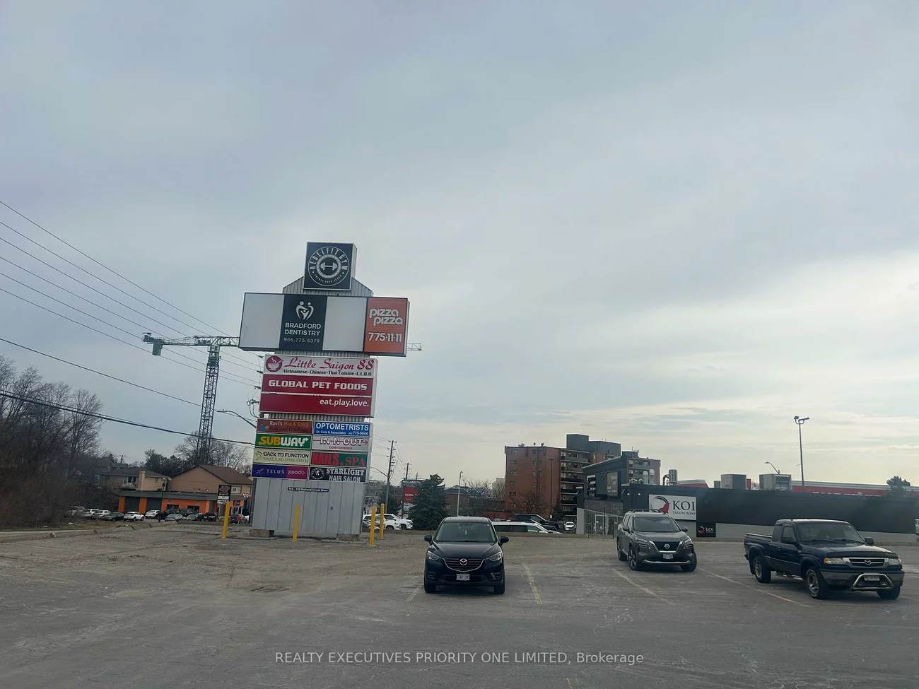 180, Holland, Bradford, Bradford West Gwillimbury