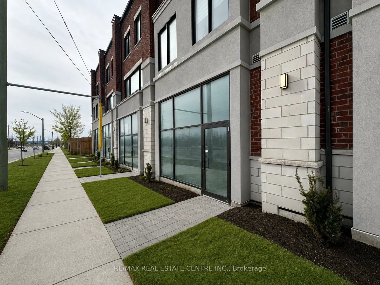 200, Dissette, Bradford, Bradford West Gwillimbury