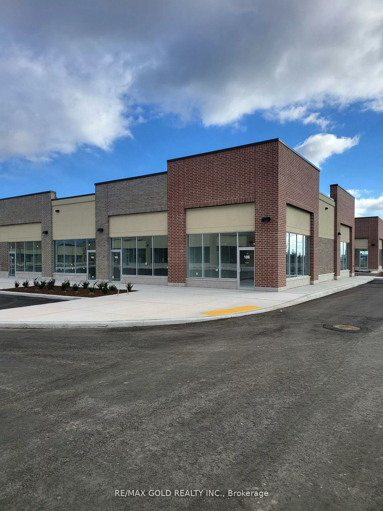6161, Mayfield, Vales of Castlemore North, Brampton