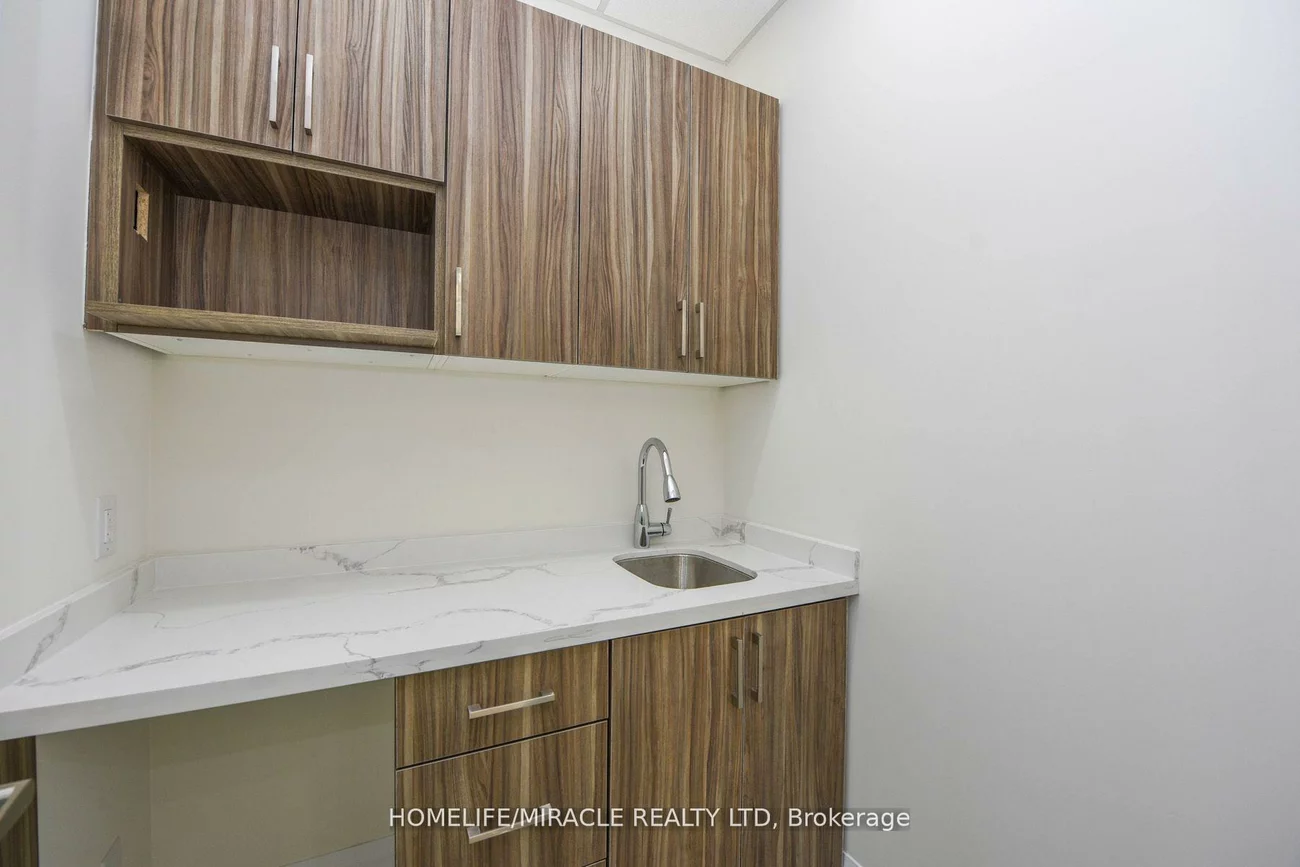 6475, Mayfield, Vales of Castlemore North, Brampton