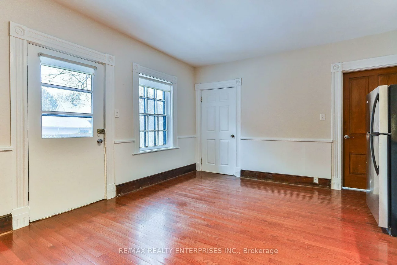 245, Main, Downtown Brampton, Brampton