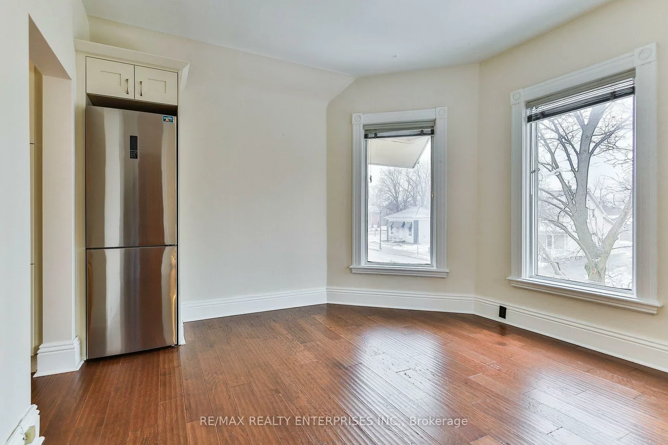 245, Main, Downtown Brampton, Brampton