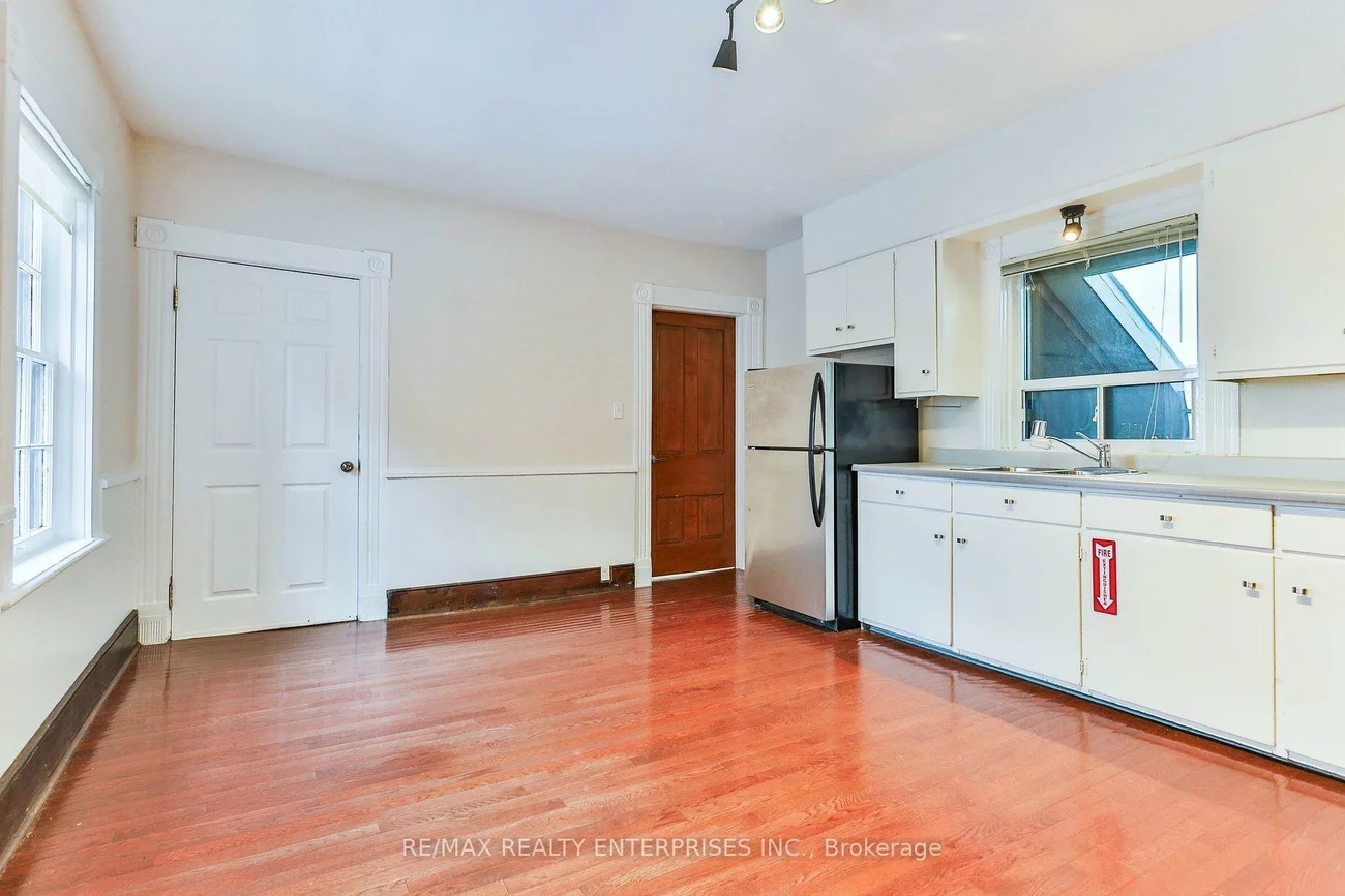 245, Main, Downtown Brampton, Brampton