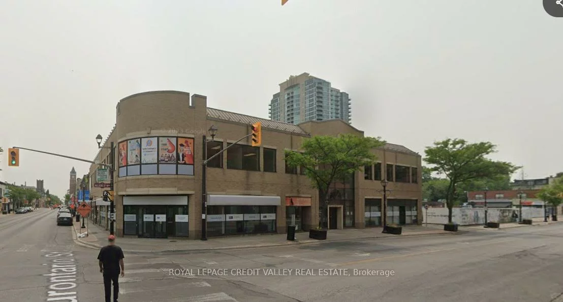 1, Nelson, Downtown Brampton, Brampton