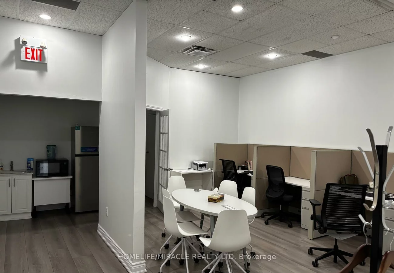 341, Parkhurst, Brampton East Industrial, Brampton