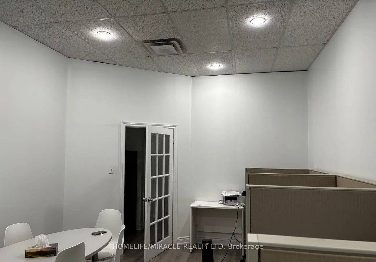 341, Parkhurst, Brampton East Industrial, Brampton