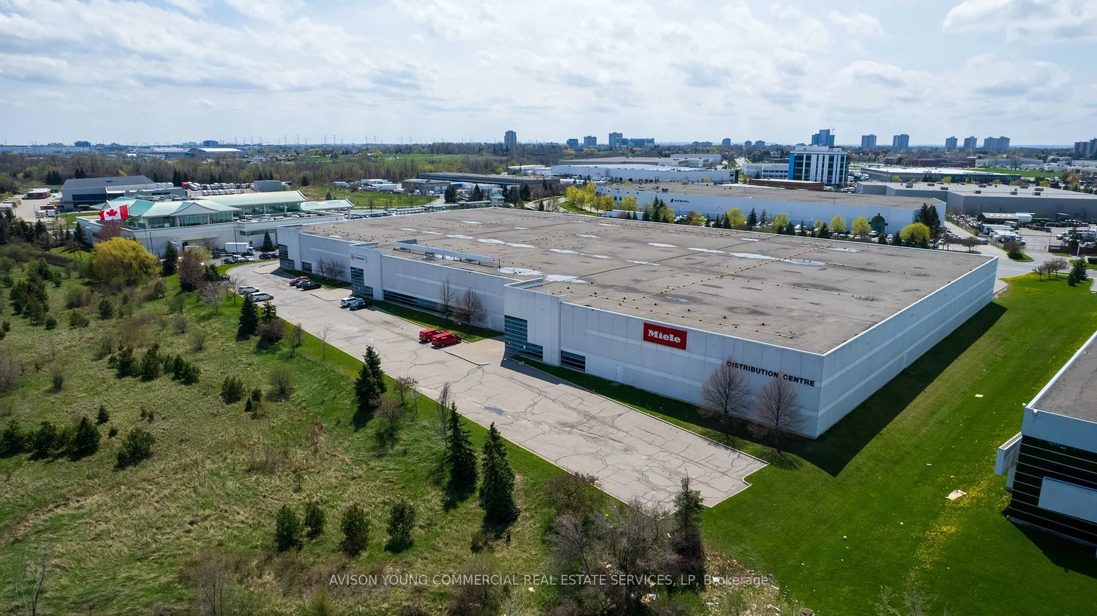 180, Biscayne, Steeles Industrial, Brampton