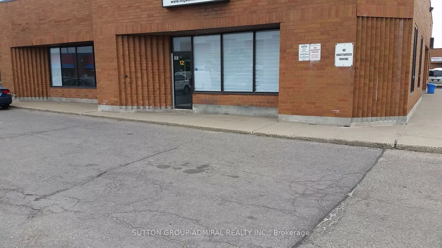 4, MELAINE, Steeles Industrial, Brampton