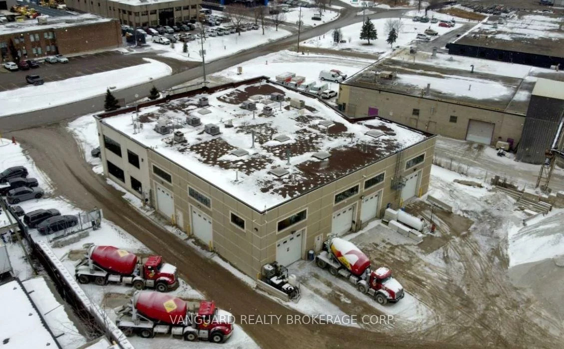8, Cadetta, Highway 427, Brampton