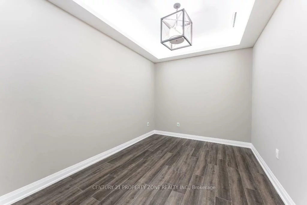6475, Mayfield, Vales of Castlemore North, Brampton