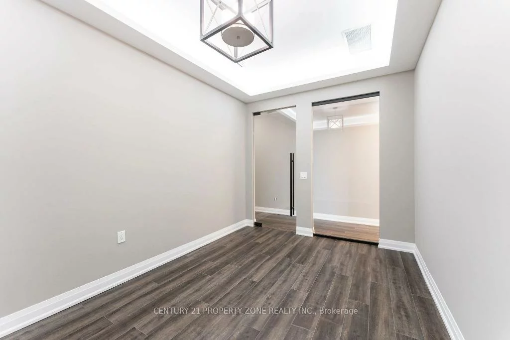 6475, Mayfield, Vales of Castlemore North, Brampton