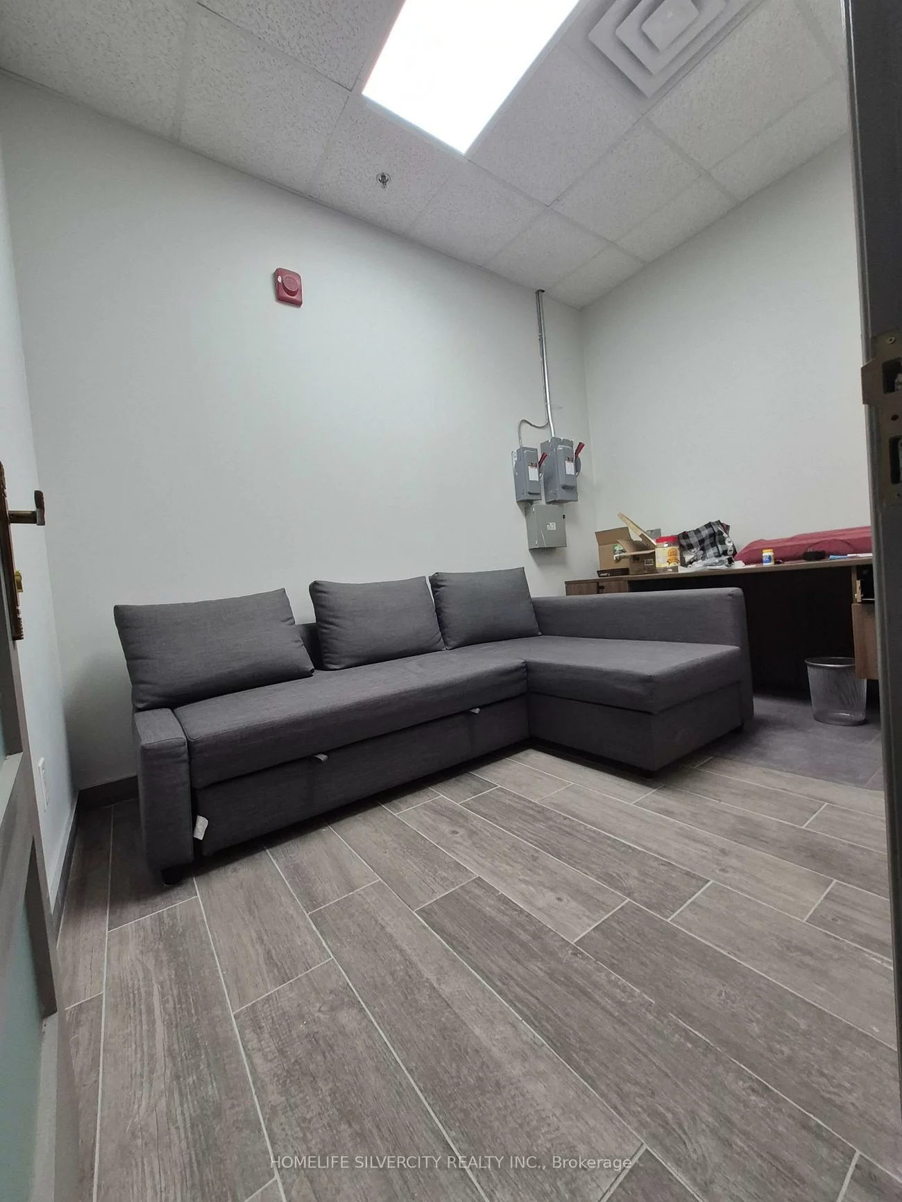 20, Maritime Ontario, Airport Road/ Highway 7 Business Centre, Brampton