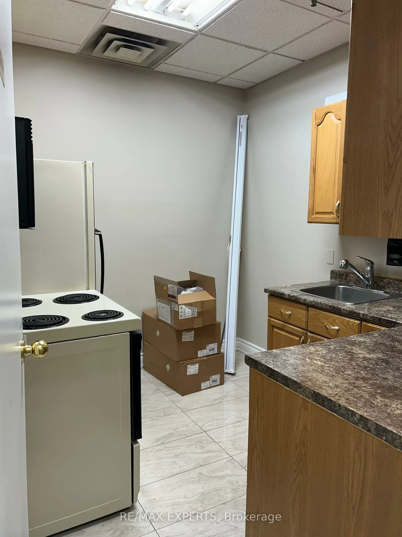 234, Wilkinson, Steeles Industrial, Brampton