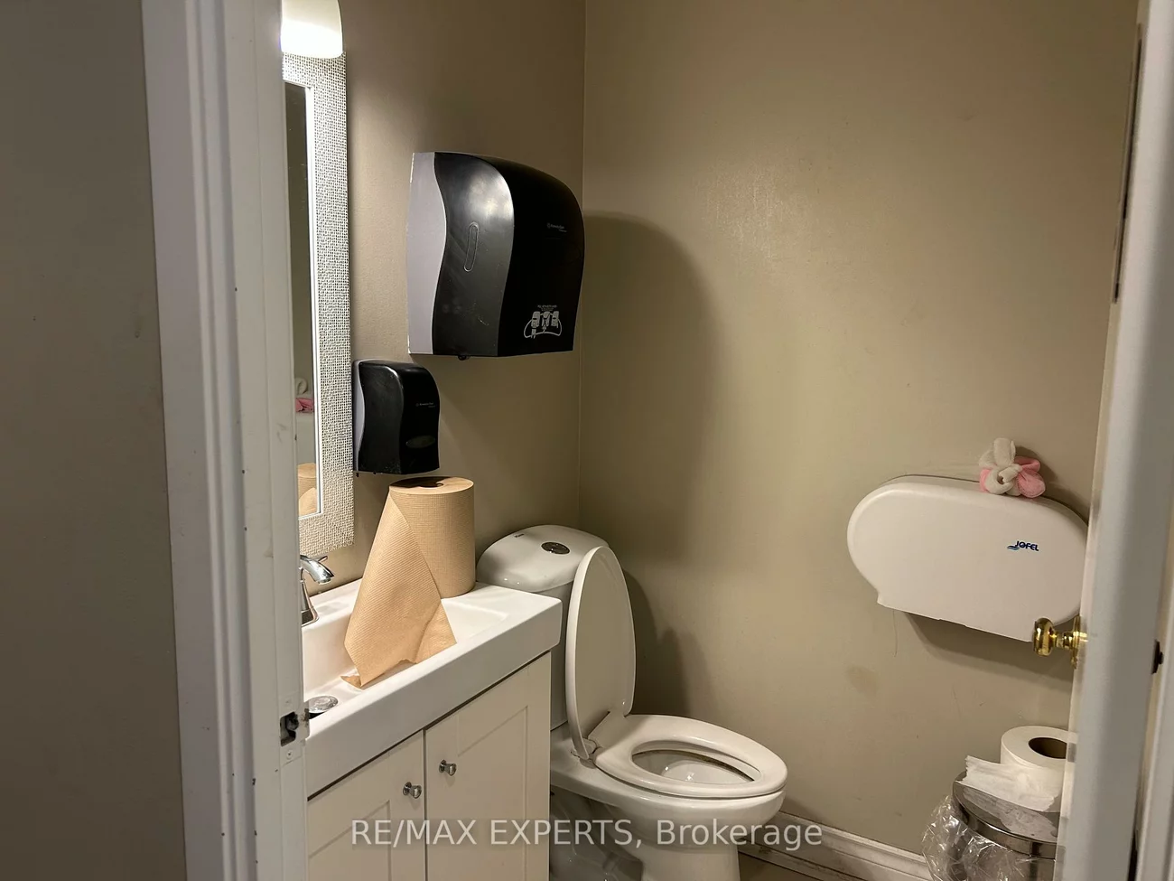 234, Wilkinson, Steeles Industrial, Brampton
