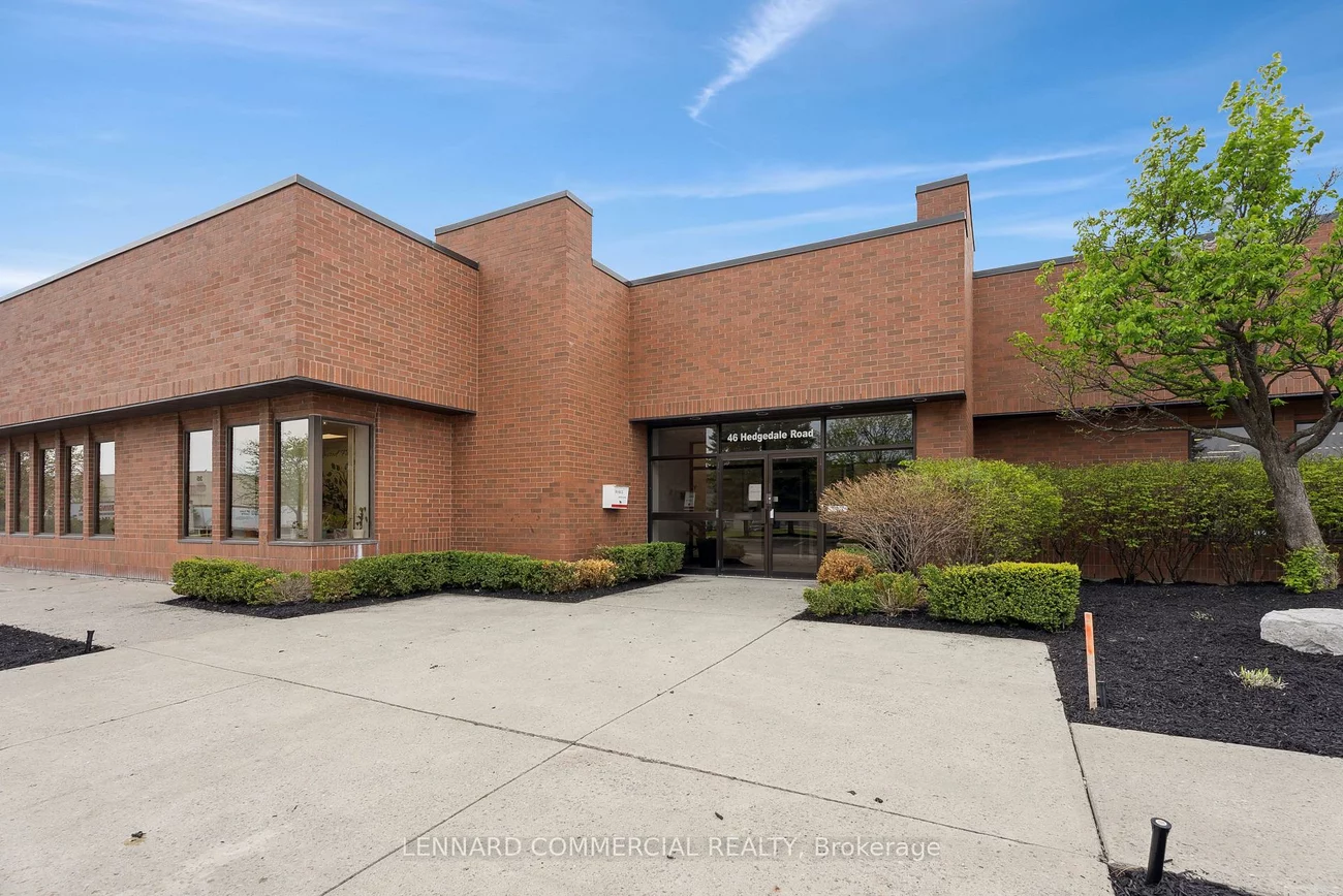 46, Hedgedale, Steeles Industrial, Brampton