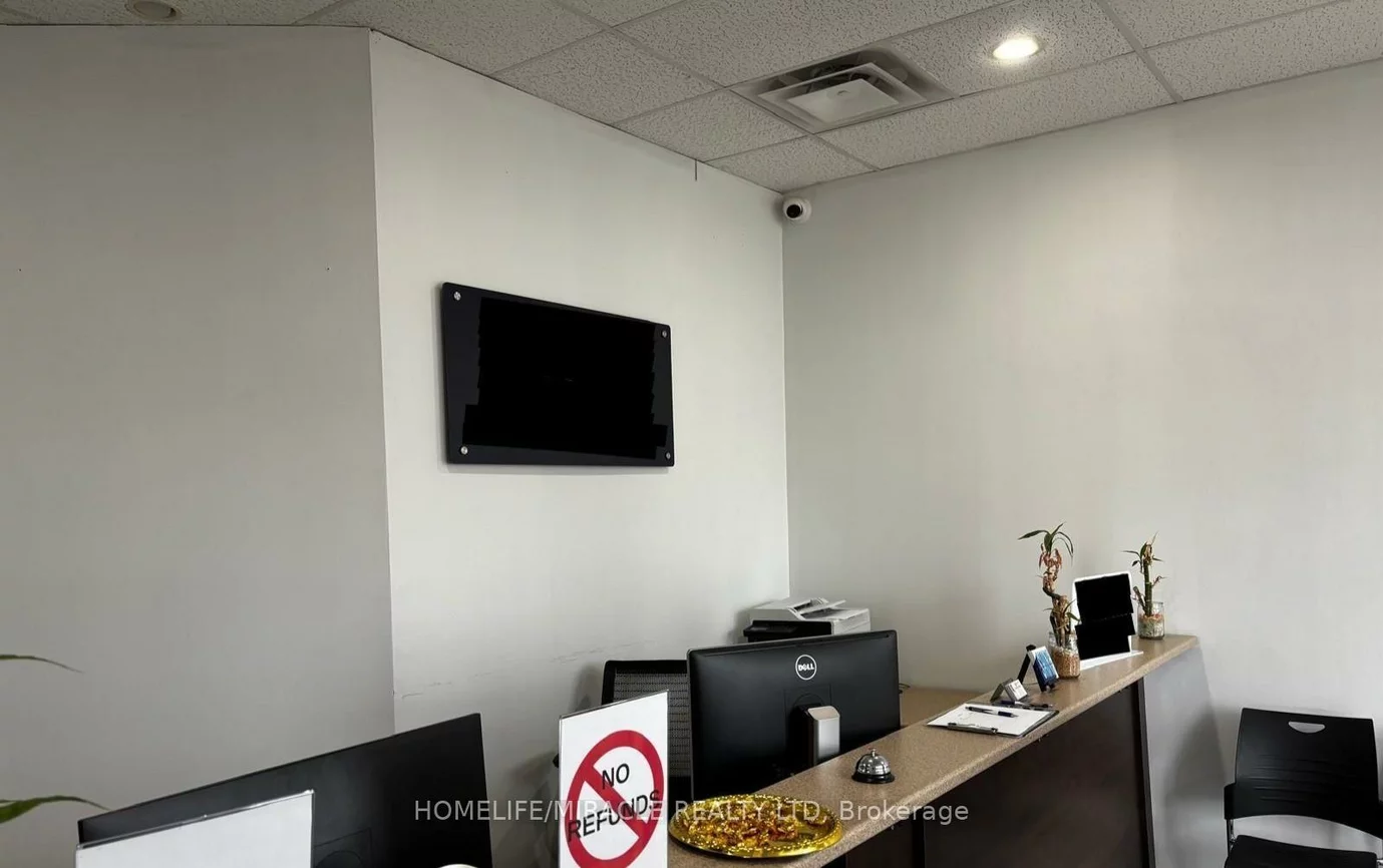341, Parkhurst, Brampton East Industrial, Brampton