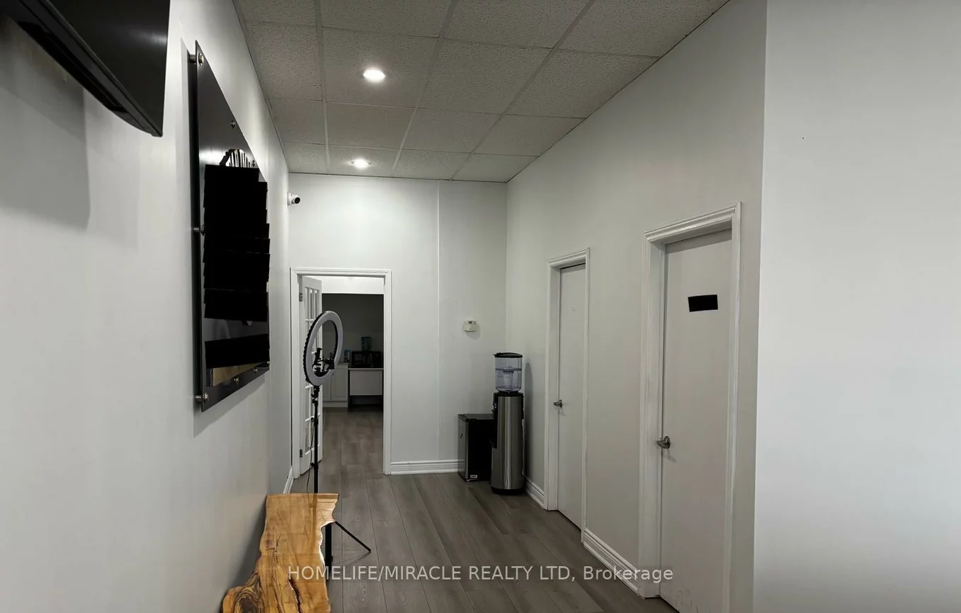 341, Parkhurst, Brampton East Industrial, Brampton