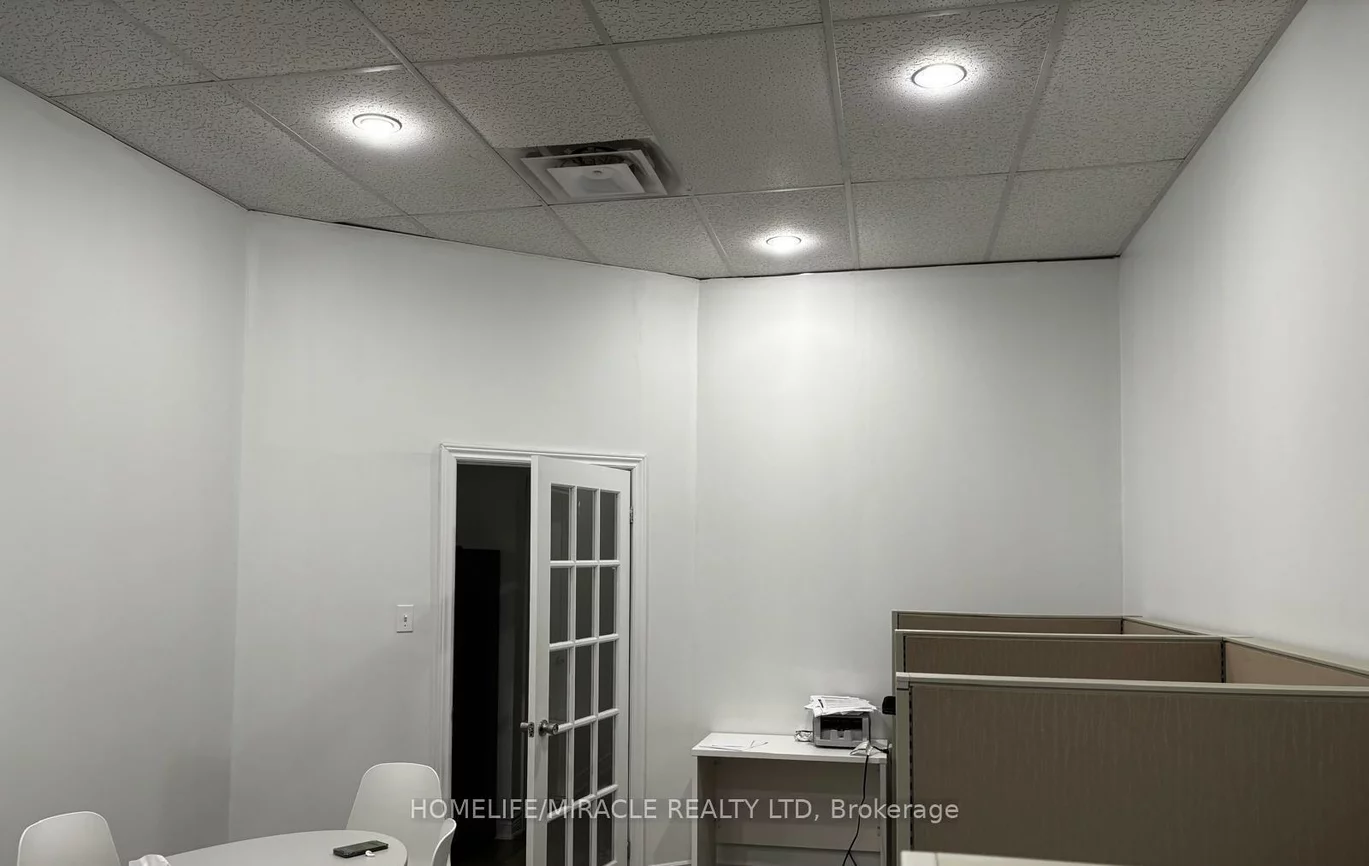 341, Parkhurst, Brampton East Industrial, Brampton