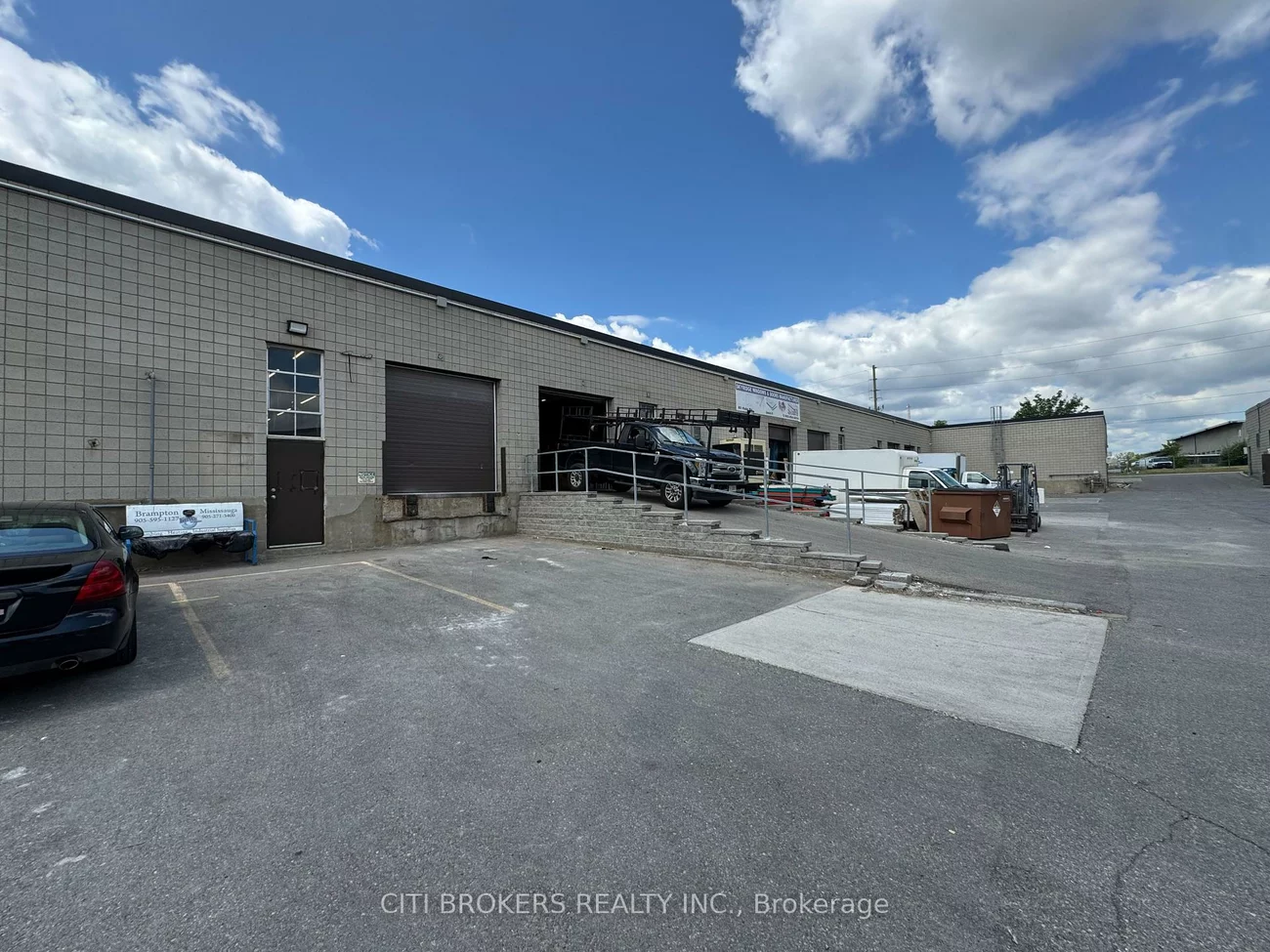 80, Hale, Brampton East, Brampton